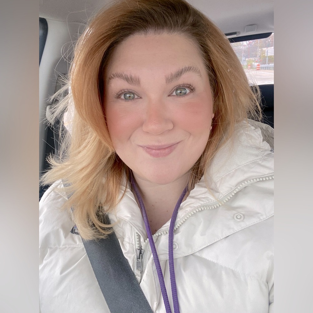 Meet your Posher, Carrie